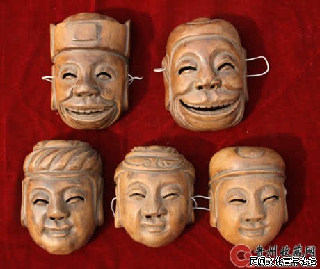 五个瑶族竹面具.jpg